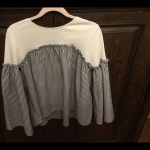 Crown and ivy Medium swing top